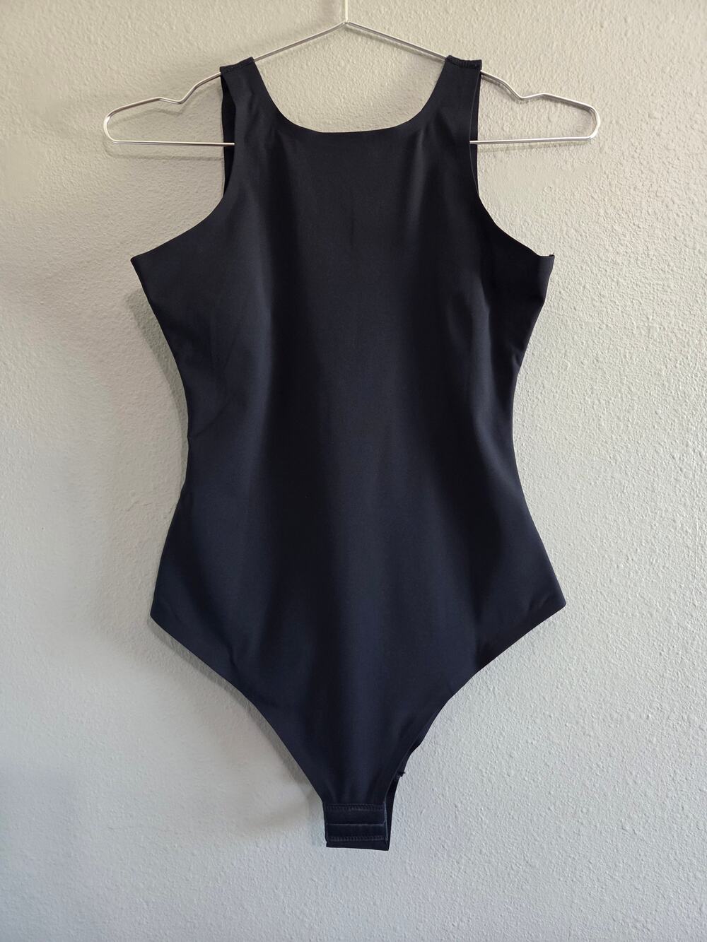 Pinsy High Neck Hourglass Shapewear Cheeky Bodysuit Black Size Small NWT